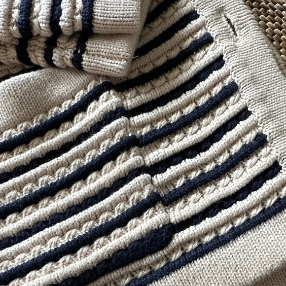 NVLT Knit Lady Jacket - Picture 8 of 9